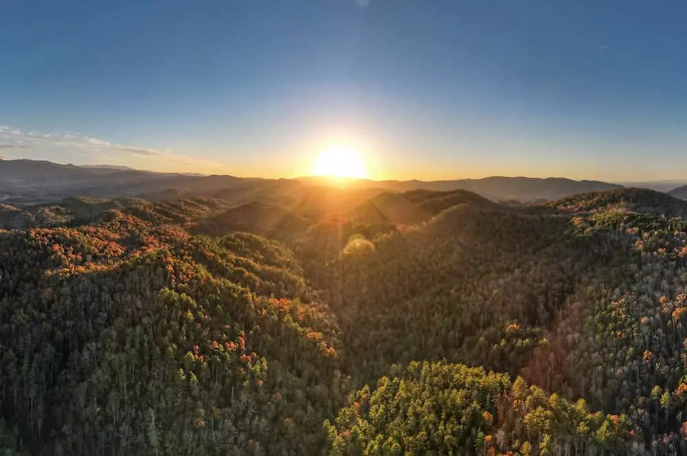 mountain view from foothills parkway