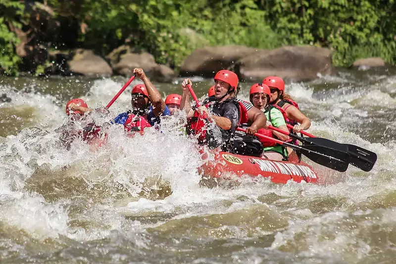 rafting in the smokies