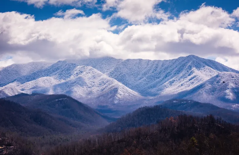 The,Great,Smoky,Mountains,,Covered,In,A,Dusting,Of,Snow,