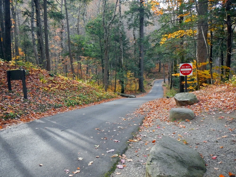 roaring fork gatlinburg tn