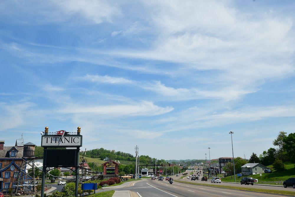 Parkway in Pigeon Forge on a sunny day