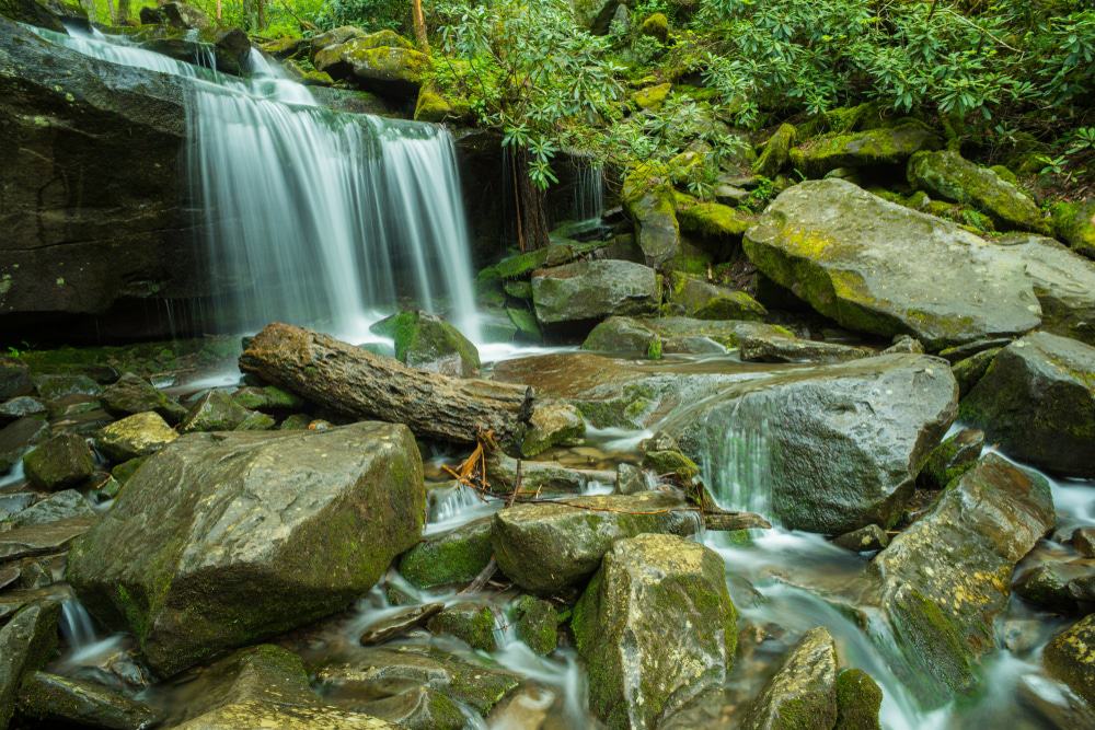 rainbow falls smoky mountains