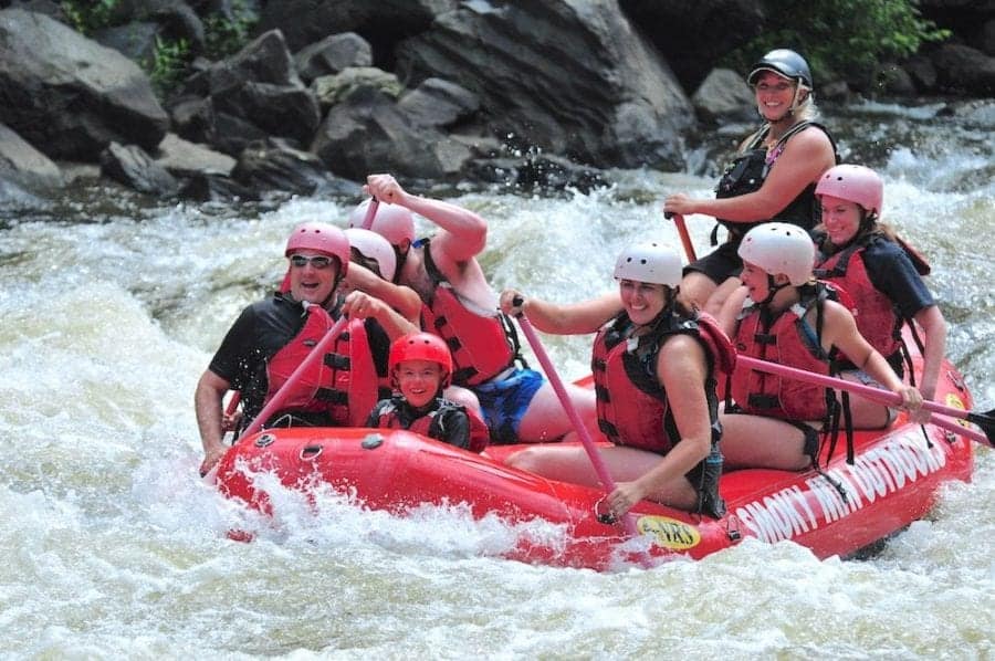 4 Best Ways to Enjoy Gatlinburg Whitewater Rafting with Smoky Mountain Outdoors