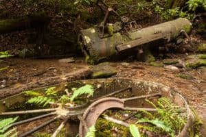 steam engine wreck along grapeyard ridge trail