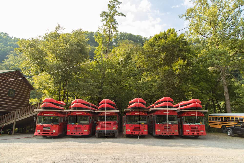 buses and rafts at Tennessee white water rafting outpost